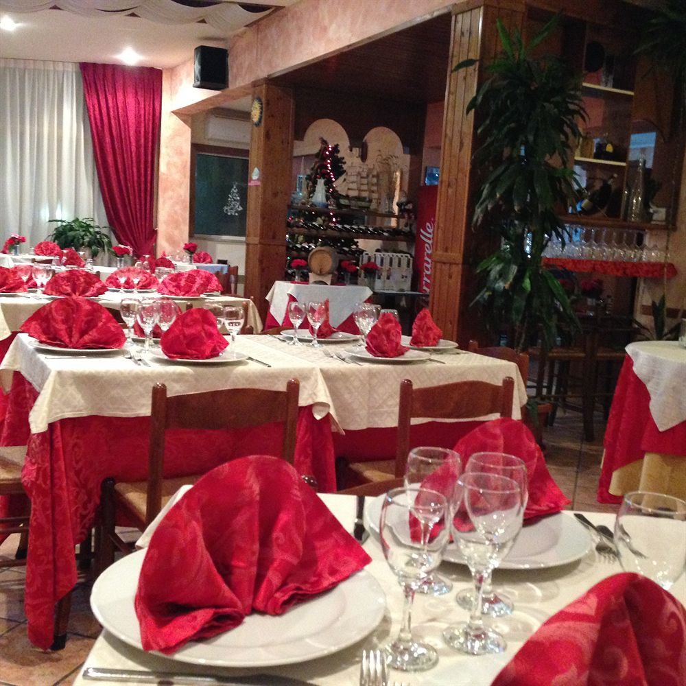 Hotel La Rosetta Scauri Scauri  Kültér fotó